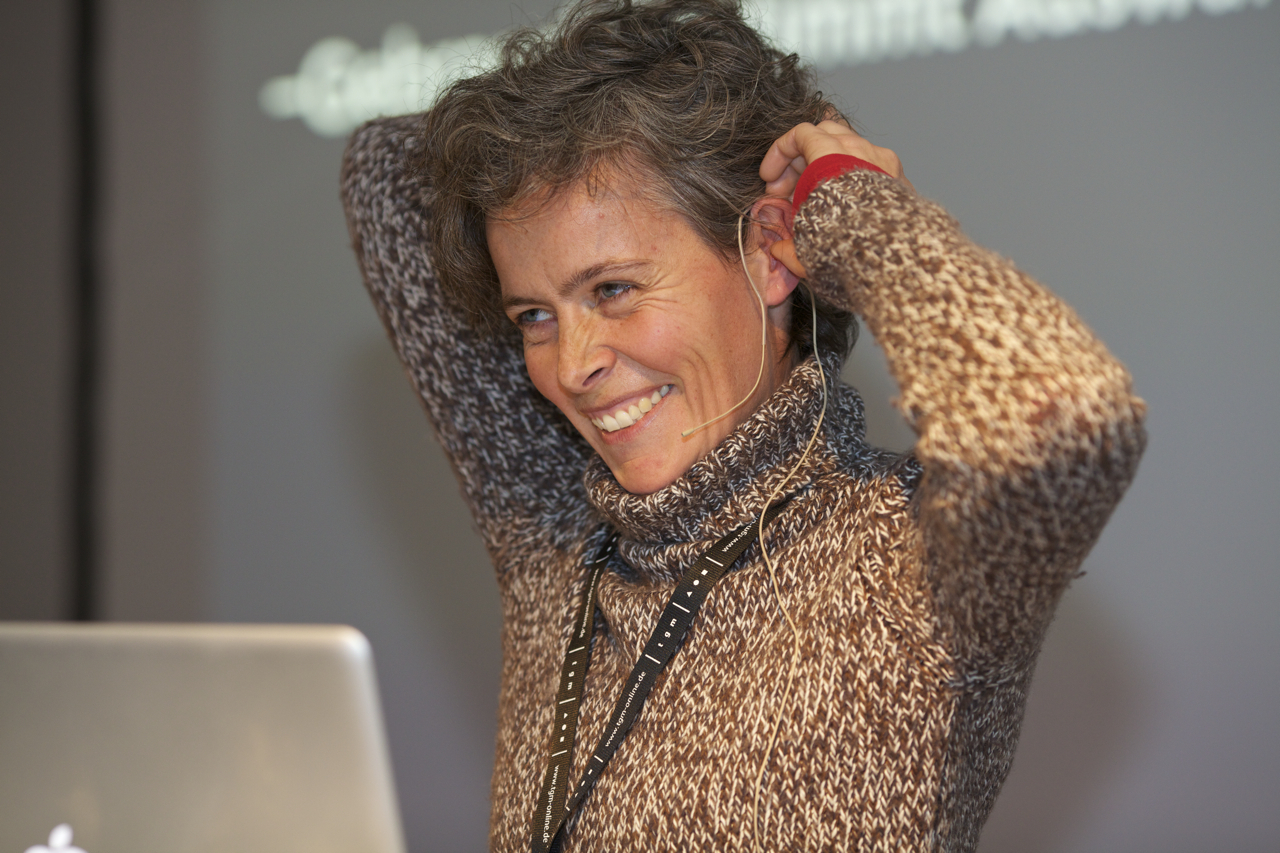 Veronika Burian speaking at 8. Münchner Typotag on November 18, 2011. © Michael Bundscherer